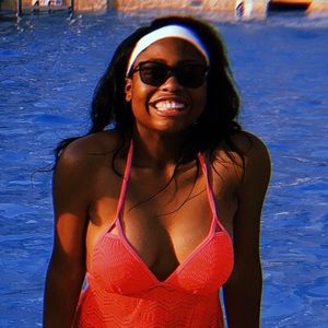 Meet your Posher, Mikayla